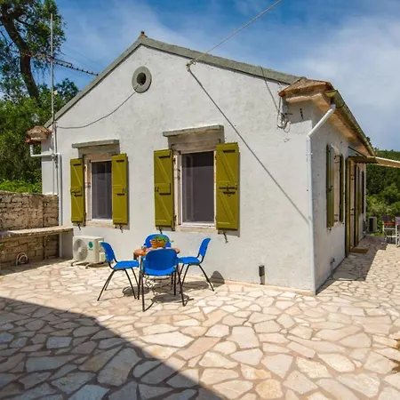 Chrysa's Hideaway Holiday home Rantatika